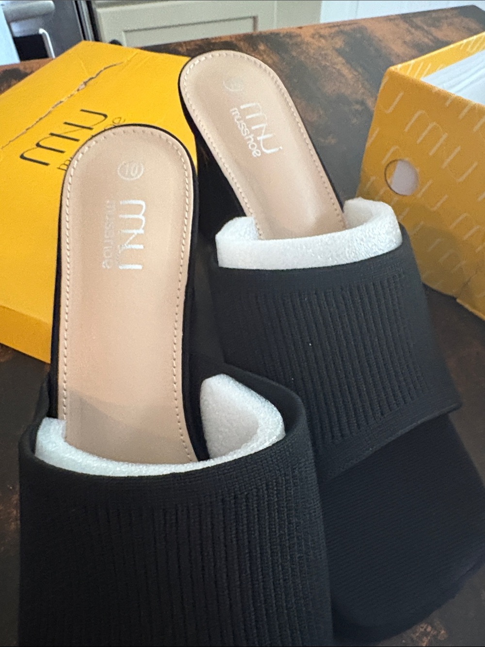 Black Ribbed Slip-On Mules Musshoe